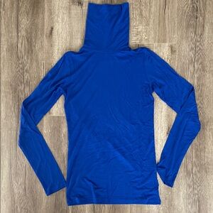 Neiman Marcus Luxury Essentials Turtleneck Top